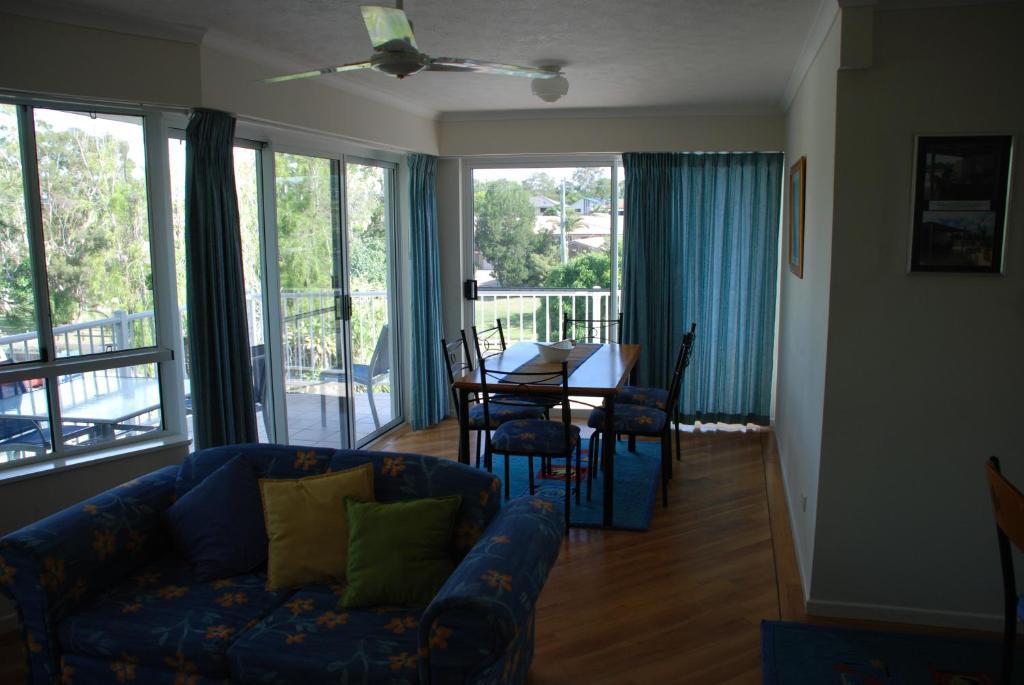 Jade Waters Luxury Apartments Hervey Bay Bilik gambar